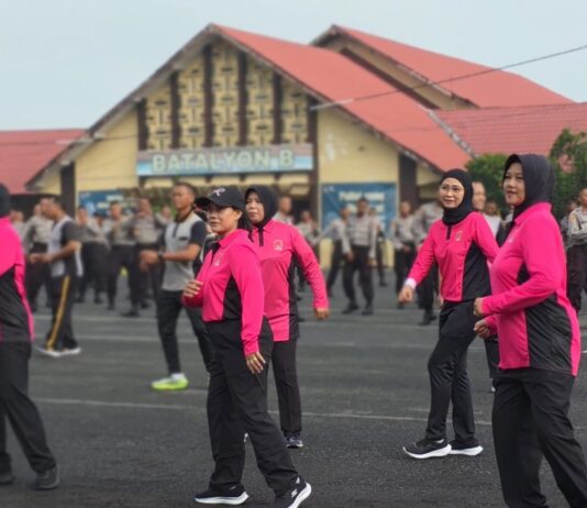 Healing Ala SPN Polda Jatim: Senam ‘Tabola Bale’ Strategi Jaga Kesehatan Siswa Diktukba Polri
