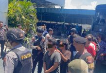 Polisi dan BNN NTB Gerebek Kampung Rawan Narkoba di Mataram, 13 Pelaku Diamankan