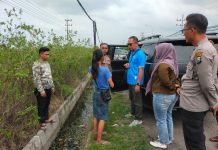 Gerak Cepat Polres Gresik Tangani Laporan Dugaan Bayi Dibuang, Terungkap Hanya Salah Paham Rumah Tangga di pinggir jalan