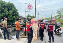 Sat Samapta Polres Pasuruan Patroli Asmara Senja di Gempeng–Bangil, Pedagang Takjil Dihimbau Jaga Kamtibmas