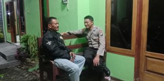 Pererat Silaturahmi, Polsek Dau Rangkul Tokoh Masyarakat Desa Sumbersekar Jaga Kamtibmas