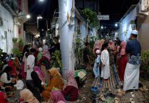 Ulang Tahun ke-29, Diajeng Putri Fathikul Hikmah Gelar Pengajian dan Santunan Anak Yatim