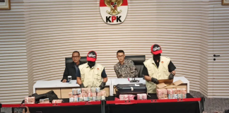 KPK Tetapkan Bupati Pemalang Anom Widiyantoro sebagai Tersangka, Langsung Ditahan