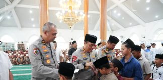 Hari Bhayangkara ke-80, Wakapolri Tanamkan Kepedulian Sosial kepada Taruna Akpol Lewat Santunan Anak Yatim