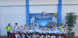 Police Goes To School Dibalik, Murid SDI Salsabila Sambangi Satlantas Nganjuk Belajar Keselamatan Berlalu Lintas