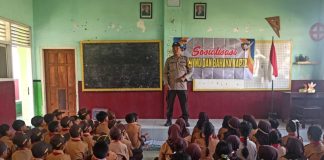 Kapolsek Pakisaji Beri Pemahaman Anti-Bullying dan Bahaya Narkoba dalam Kegiatan MPLS di SDN 3 Karangduren