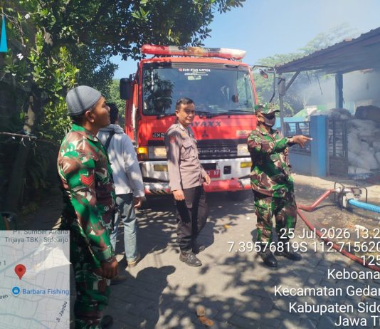 Kebakaran Gudang Bahan Daur Ulang Plastik di Sidoarjo, Kerugian Capai Ratusan Juta Rupiah