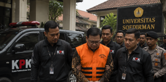 KPK Amankan Rektor Unsoed dalam OTT Dugaan Suap Jalur Penerimaan Mahasiswa Baru