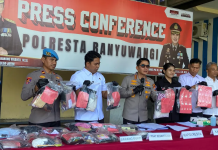 Dua WN Rusia Ditangkap Isap Ganja di Alas Purwo, Berdalih Legal di Negara Asal