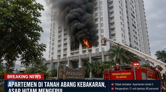 Apartemen di Tanah Abang Terbakar, Asap Hitam Membubung dari Lantai 5